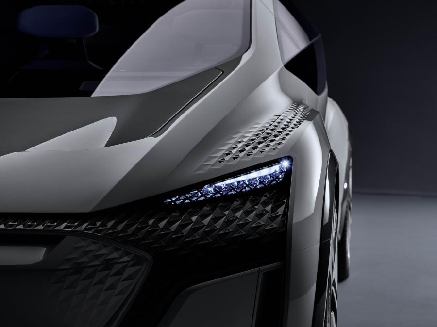 Детали экстерьера Audi AI:ME 2019 года  (фото 9 из 104)